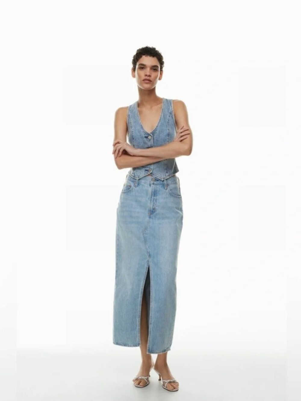 Aritzia Denim Forum The 90s Vintage Maxi Denim Skirt size 29